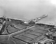White-Rock-pleasure-gardens-1929.